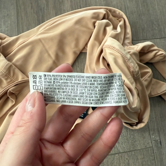New Forever 21+ Nude Cropped Bralette Cami Top - Picture 5 of 5